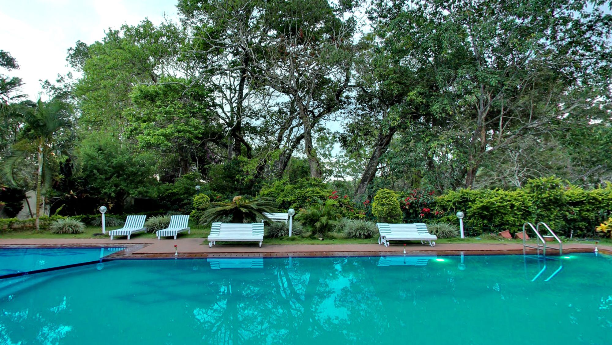 Ktdc Aranya Nivas Thekkady Hotel Kumily Exterior foto
