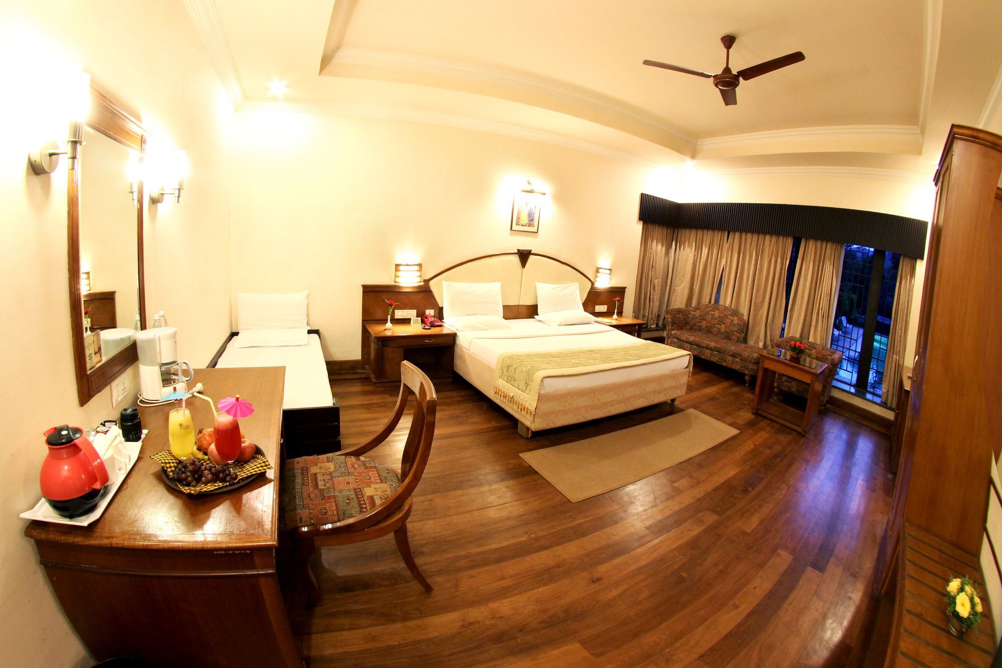 Ktdc Aranya Nivas Thekkady Hotel Kumily Exterior foto