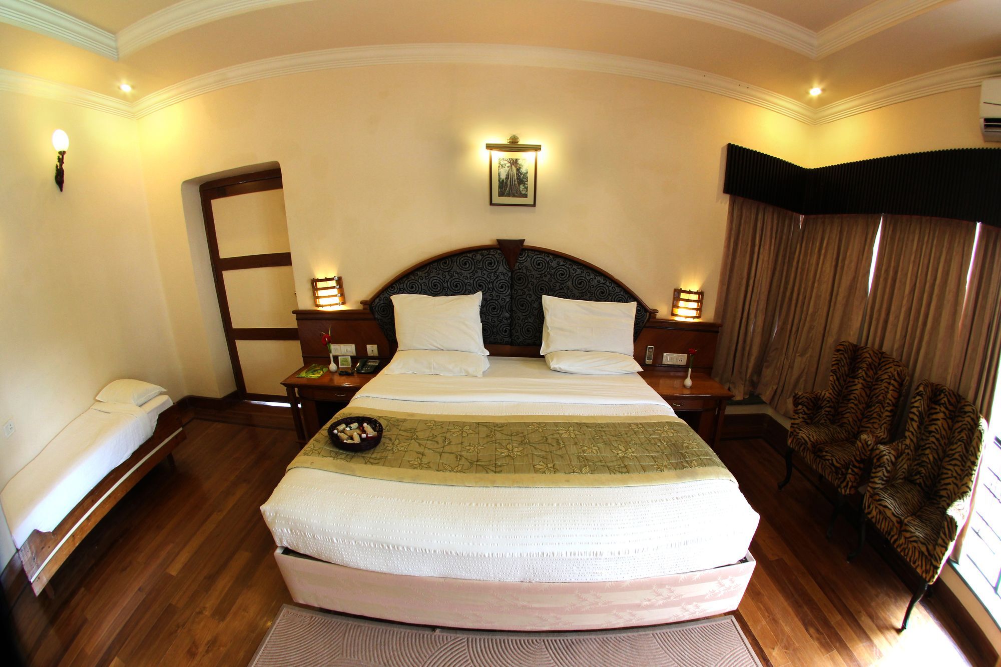 Ktdc Aranya Nivas Thekkady Hotel Kumily Exterior foto